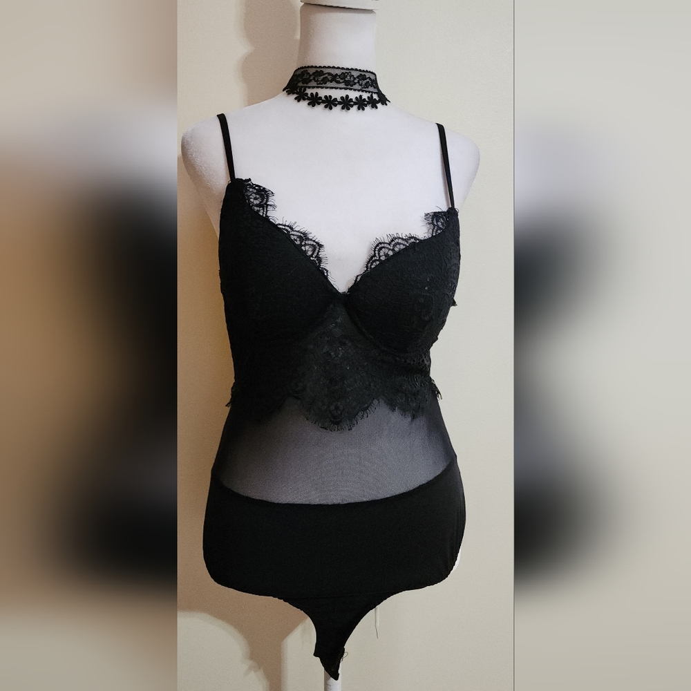 Windsor Sexy Black Lace Bodysuit Women's Size S/M